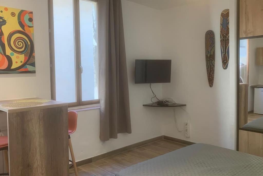 Studio Pres Des Grands Buffets, Narbonne ناربون المظهر الخارجي الصورة